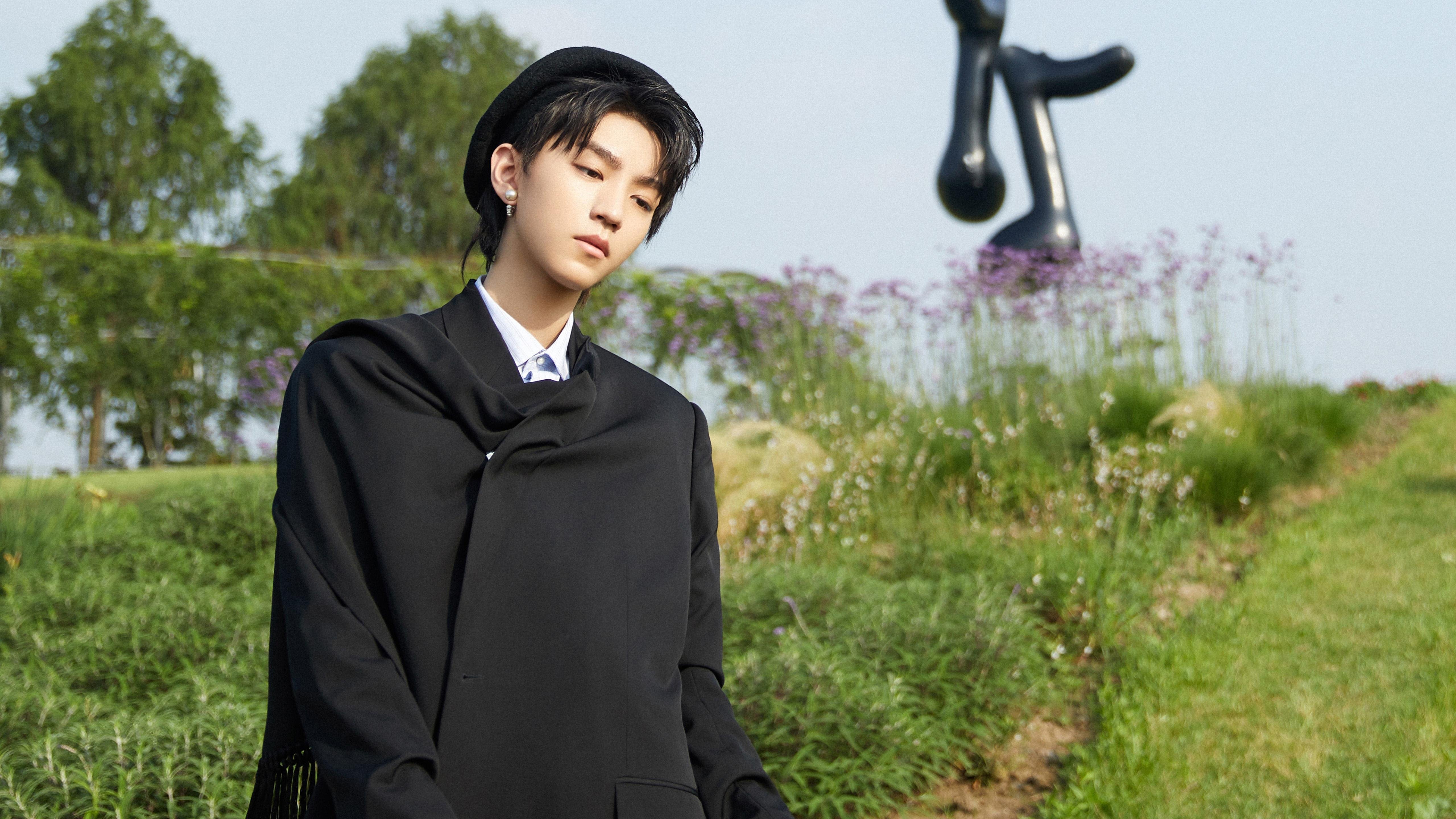 九游网游官网-足球的艺术：欧冠比赛中最精彩的团队配合，欧冠有关的足球游戏