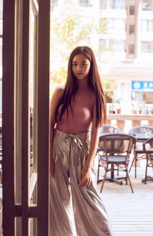 利兹联主场大败，遭遇两连败，球队士气下滑，利兹联强吗